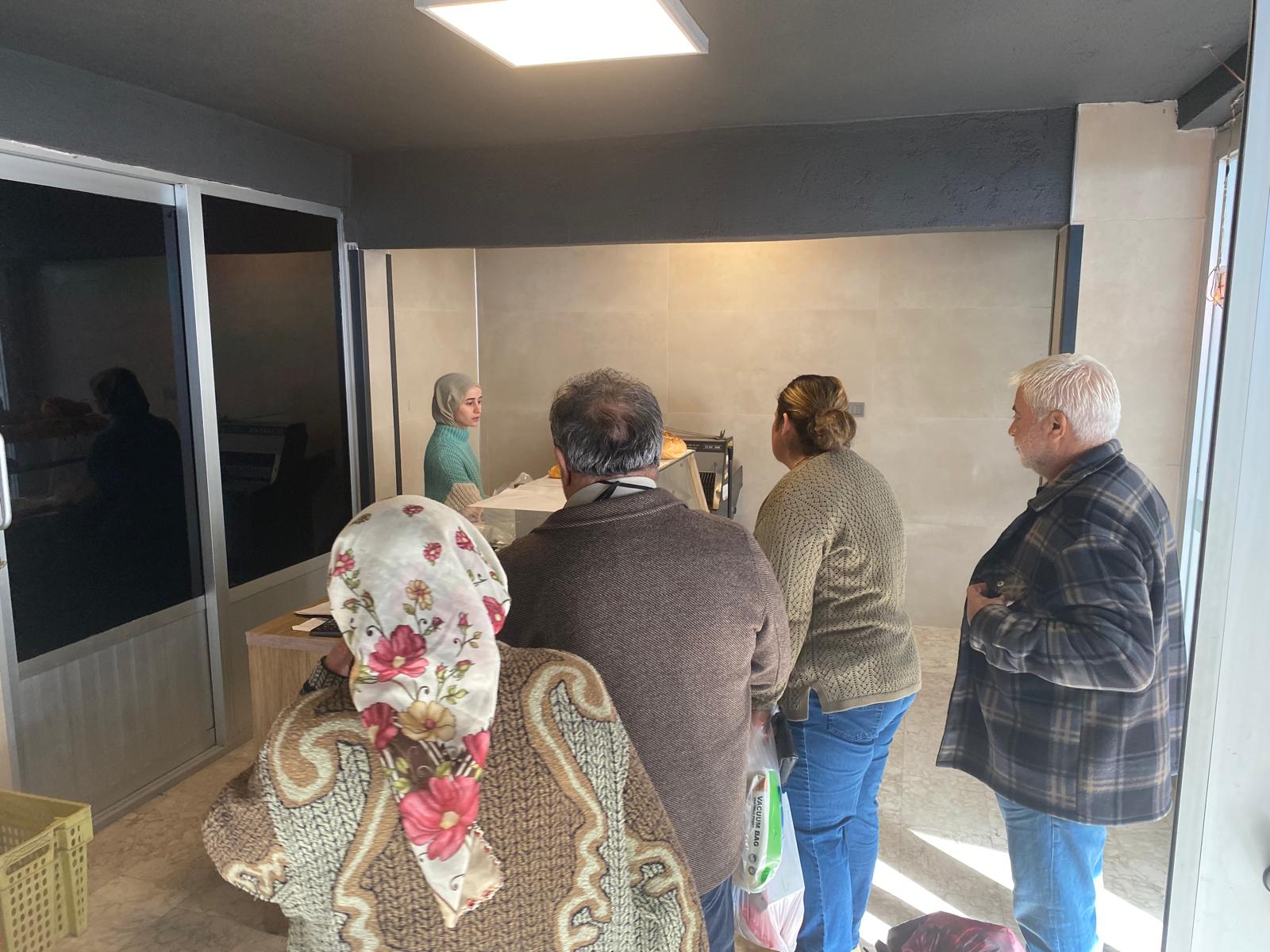 Bu Ilcede 3 Ekmek 20 Lira 635013 20D0E42B81105181B493F0B1F858C663