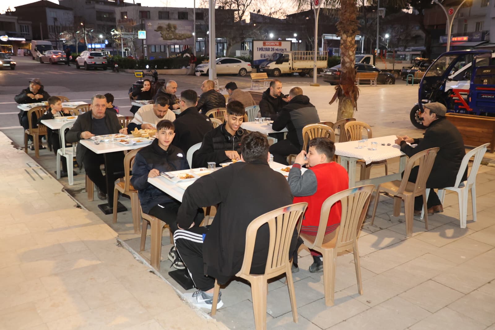 Bu Lokantada Ramazanda Yemek Ucretsiz 640795 E46D6Ae6A7262934E521Aa714Ad89D14