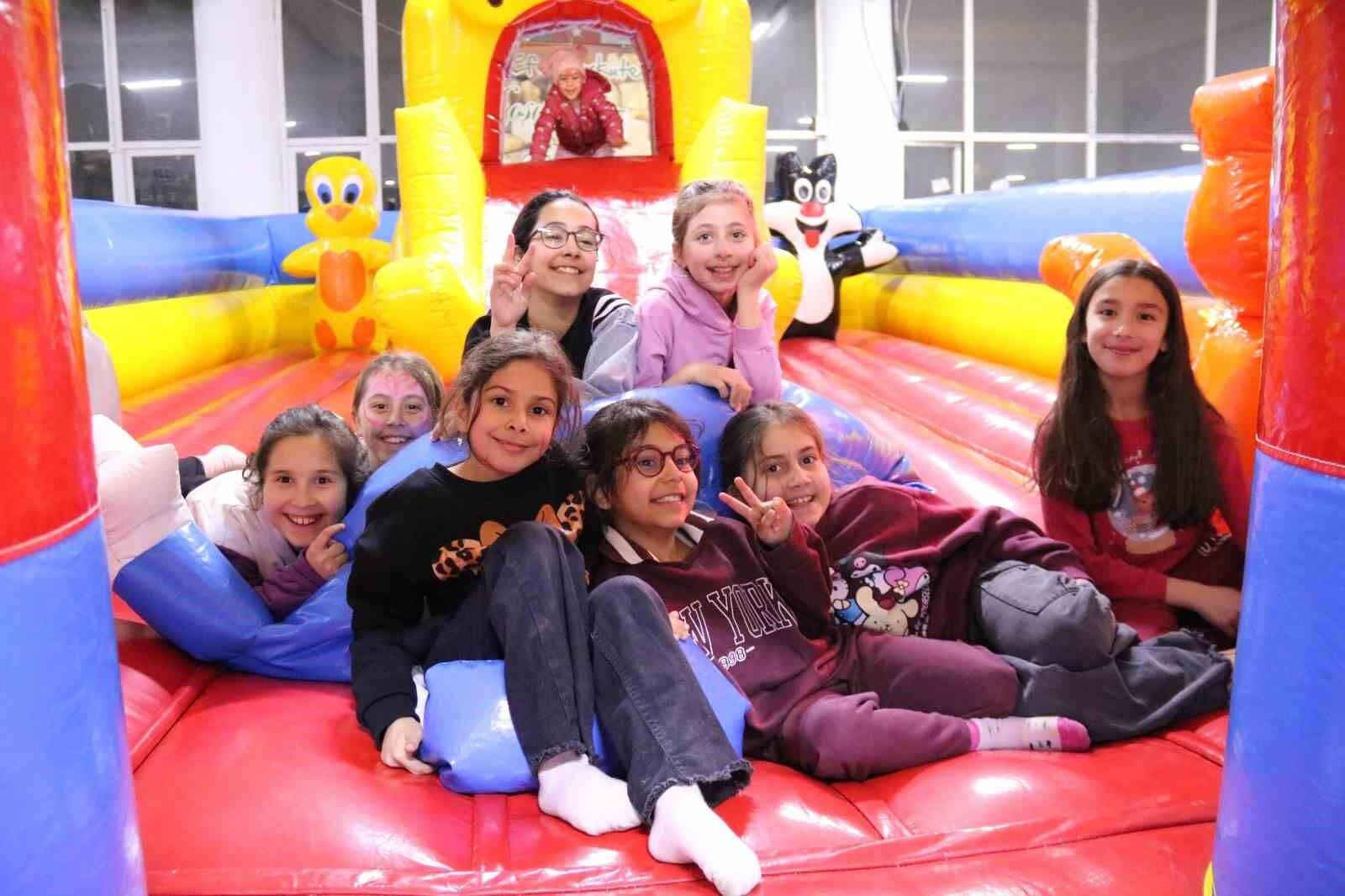 Buyuksehirin Ramazan Etkinlikleri Yenipazarda Vatandaslarla Bulustu 06Daf6Fee68A05C873A76B16Ff1132A7