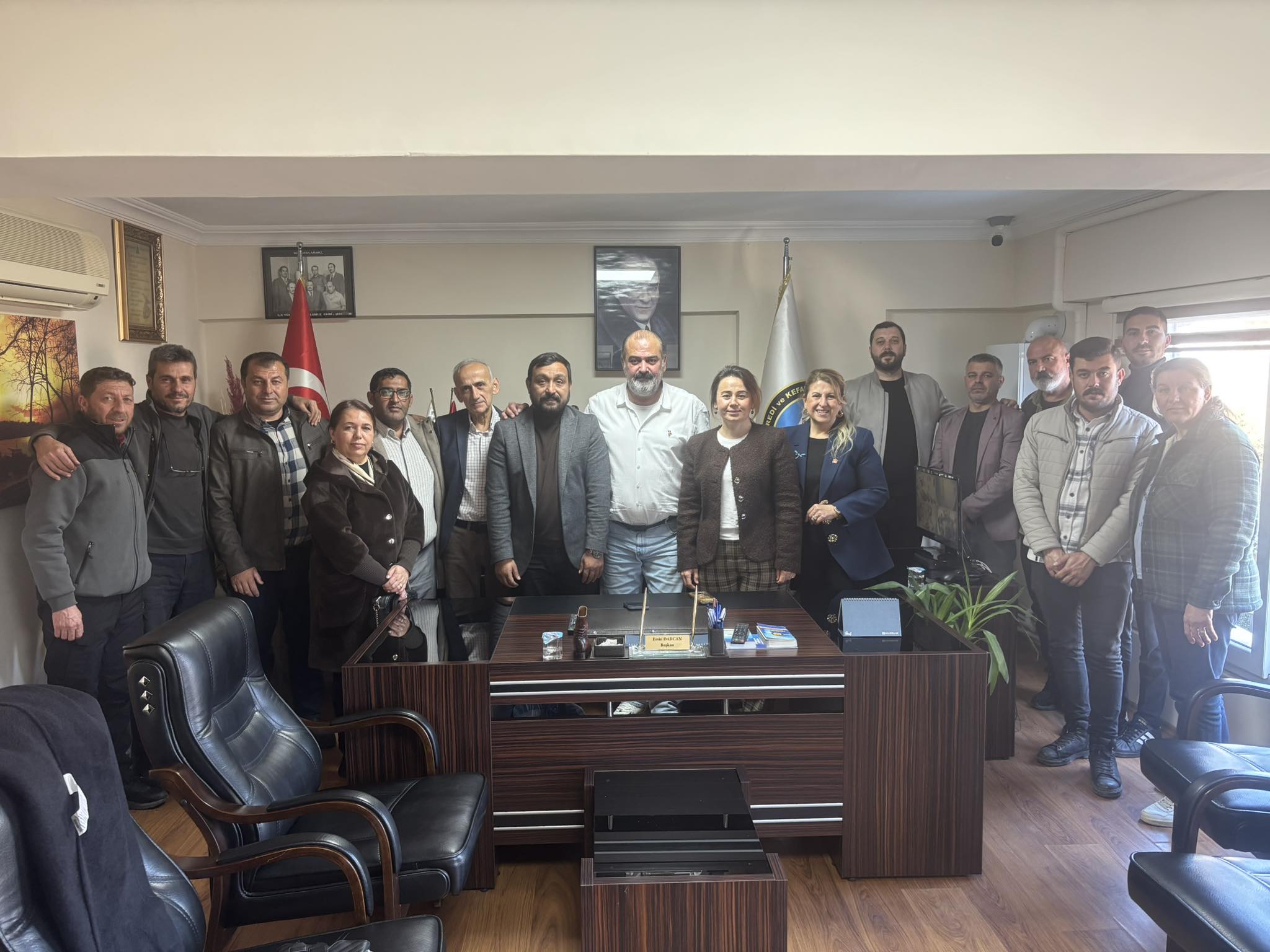 Chp Incirliovadan Baskanlara Ziyaret 640637 Af5751384E941B4C9584518Cee28Db2F