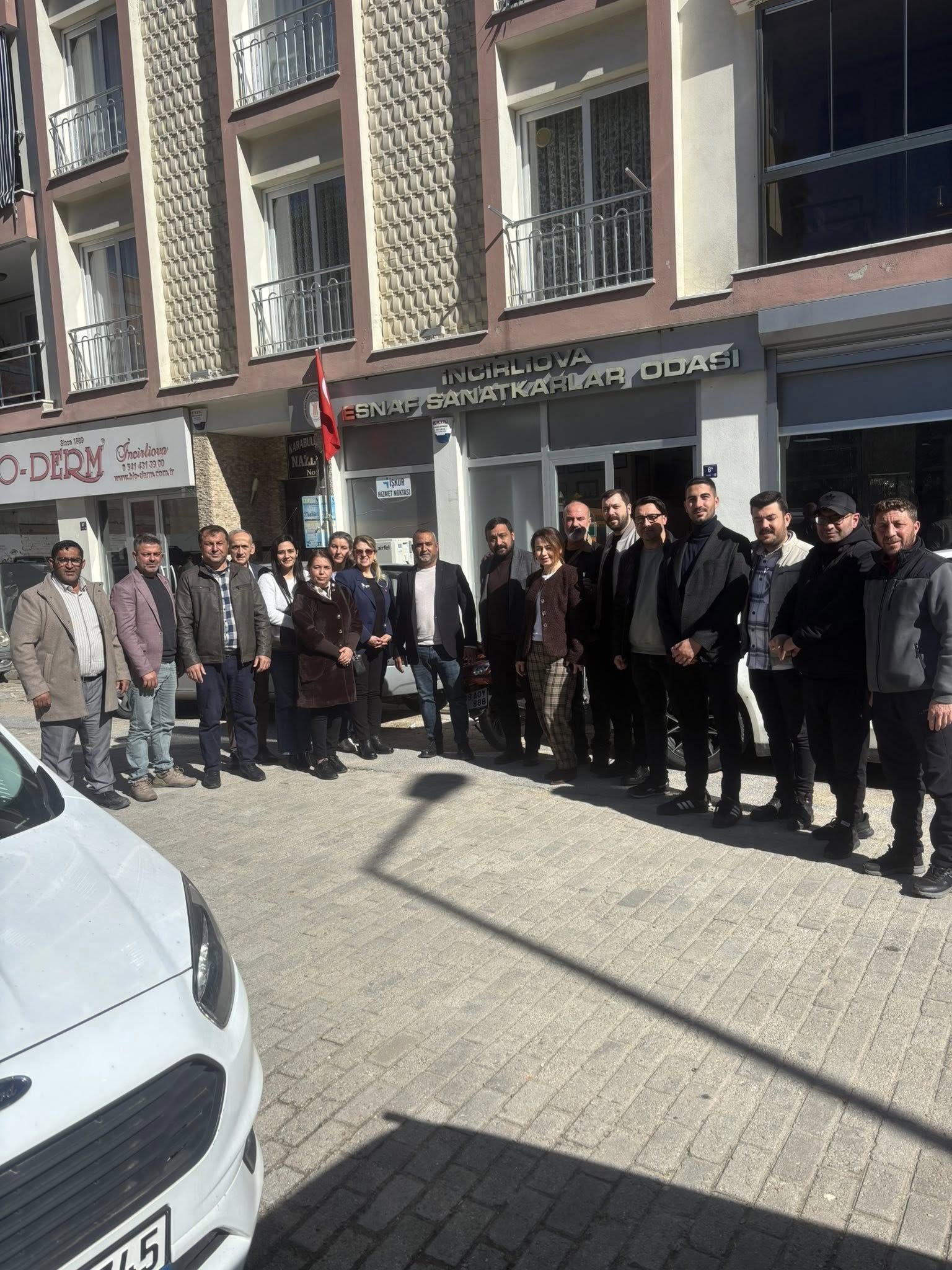 Chp Incirliovadan Baskanlara Ziyaret 640637 Ceacd1D5A9Fad4E0271Eb7E74E0B4Bdb