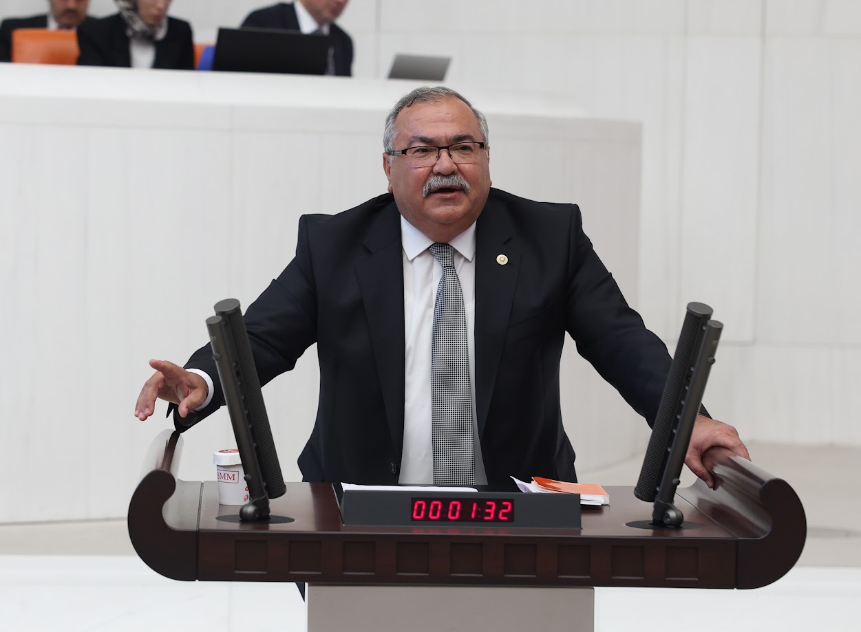 Chpli Bulbul Kapatilan Adnan Menderes Muzesini Meclis Gundemine Tasidi 635743 233De35665Fcf719848Bbffd75275E68