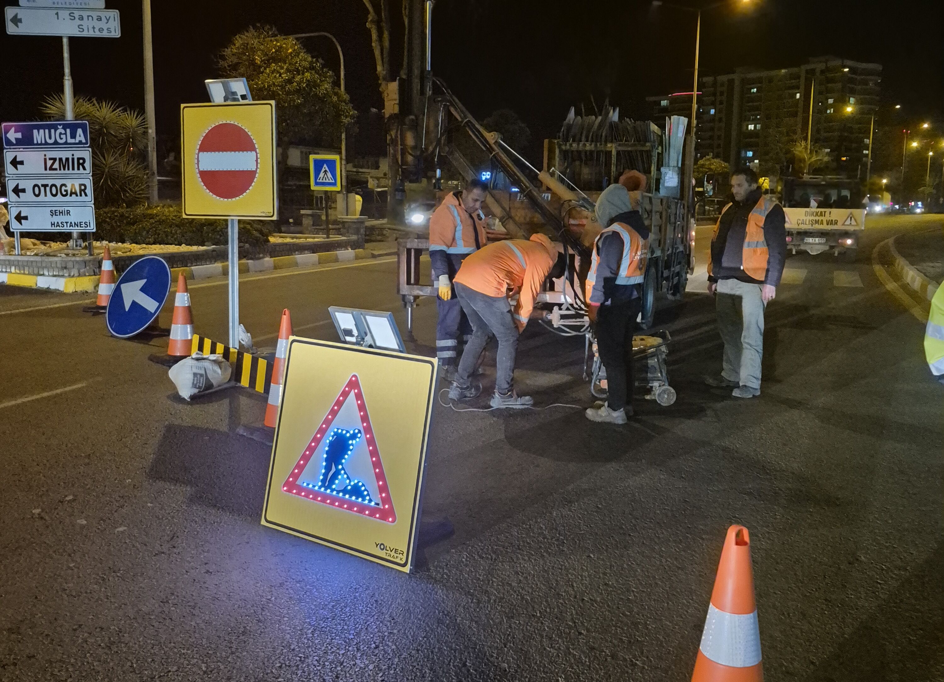 Dev Projede Calismalar Basladi Yeni Dortyol Kavsagi Trafige Kapaniyor 643033 37416F355Fdedf710Cb3Ede4A165Ba07-1