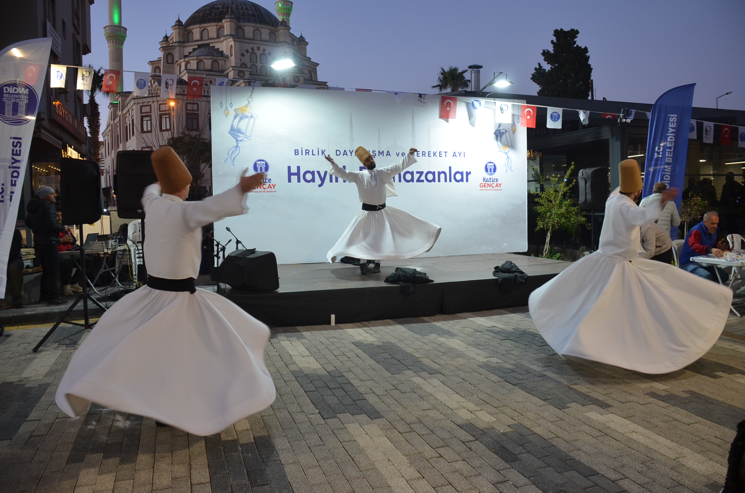 Didim Belediyesinden Ramazan Ayinda Ilk Iftar Sofrasi 640592 3B51Be8570Ab4Ae09856B924Ab69Ae80