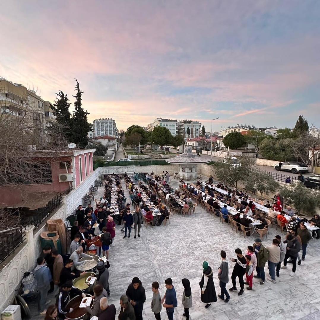 Didimde Geleneksel Iftar Yemekleri Merkez Camiinde Surdurulecek 639798 9536B24Dfca5C7B07Ae638A317A9Eb43