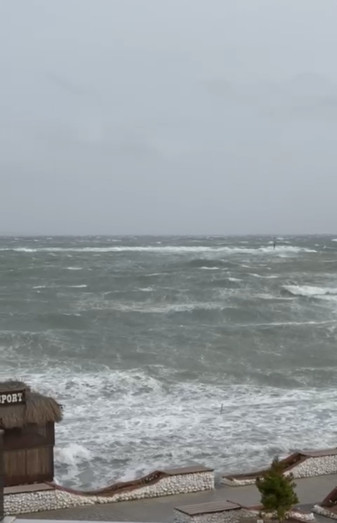 Didimde Lodosla Birlikte Dev Dalgalar Olustu 639146 A66740D61A6Ada46E8280726618D350A