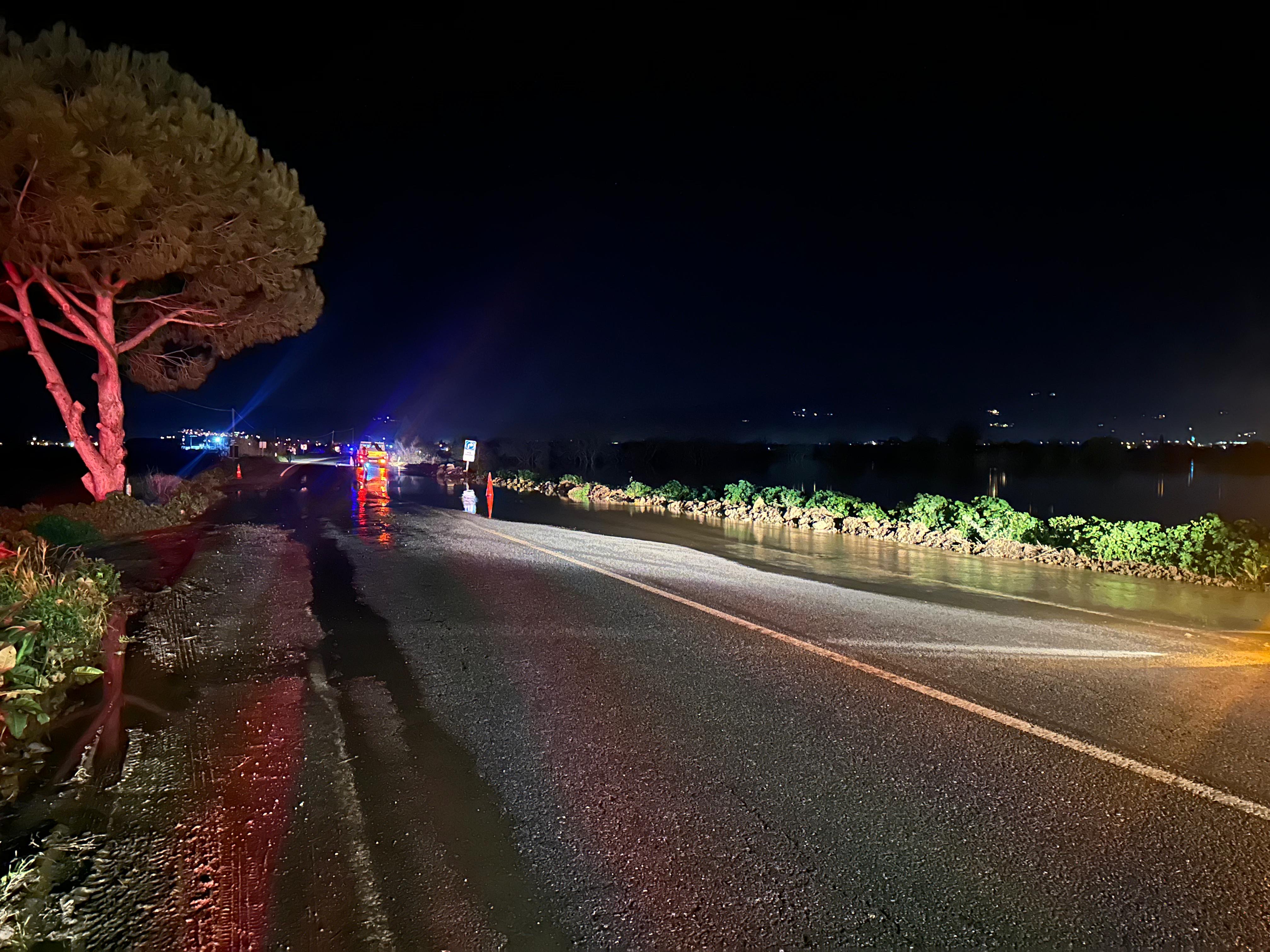 Dsiden Kocarli Incirliova Yolunda Gece Mesaisi 640257 Edbd326D8A3C4E581E59680B37Fc8121