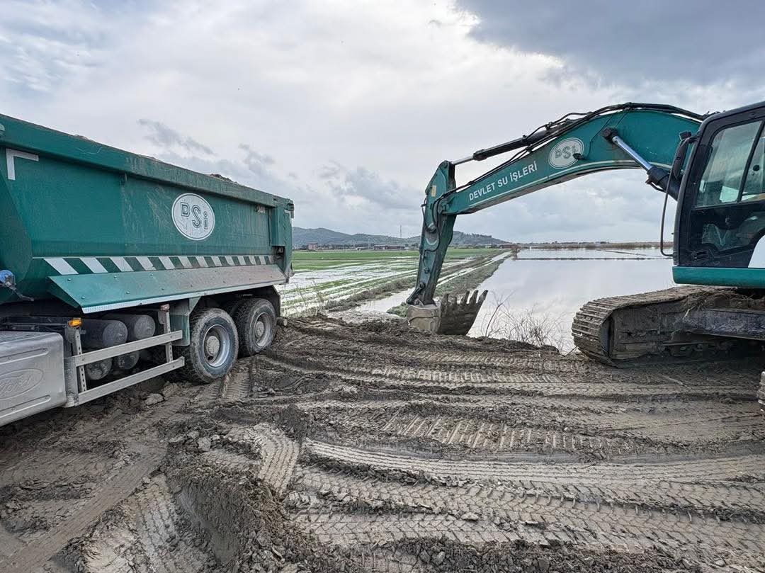 Dsiden Kritik Uyari Nehirden Uzak Durun 636816 F8De562B446400910C588Bced405Ee83