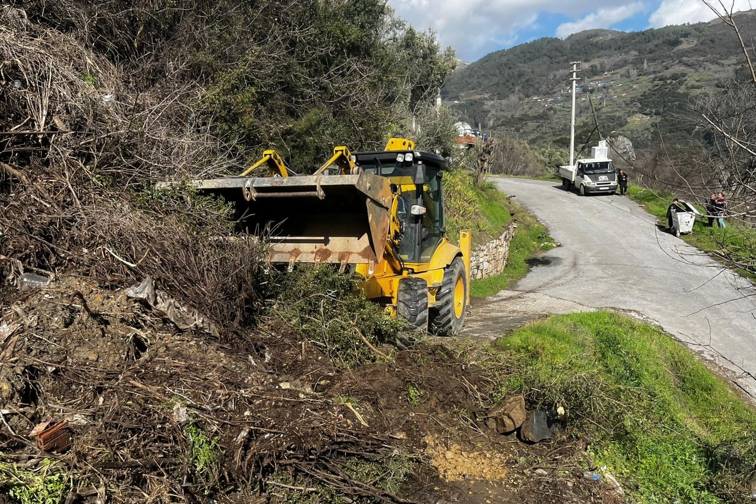 Efeler Belediyesi Yogun Yagislara Karsi Teyakkuzda 637609 74D56D29748F233Ee7De52Efb0Af879F