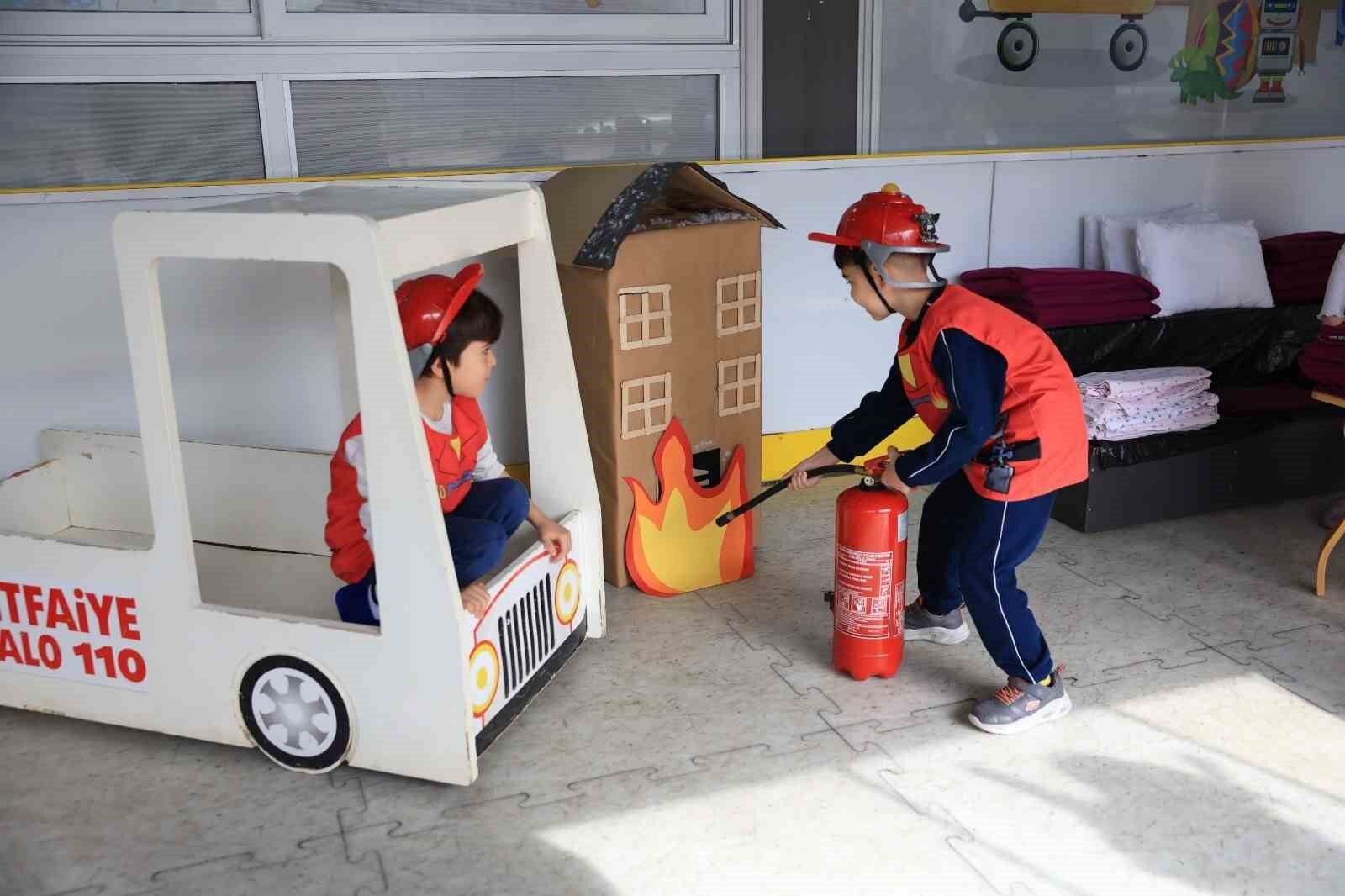 Efeler Belediyesinden Miniklere Afet Bilinci Egitimi 842656B0Cb1Ce77D24B8705D446Cc091