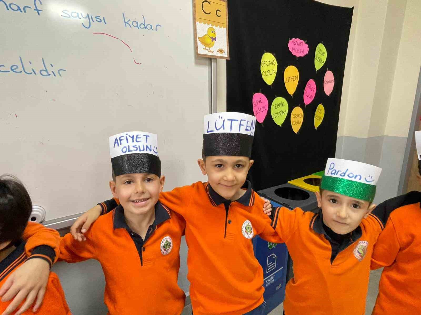 Efelerde Okullarda Sevgi Ve Saygi Dili Guclendi 2B348Bfcc3740Dd66674D07Cc81C958A