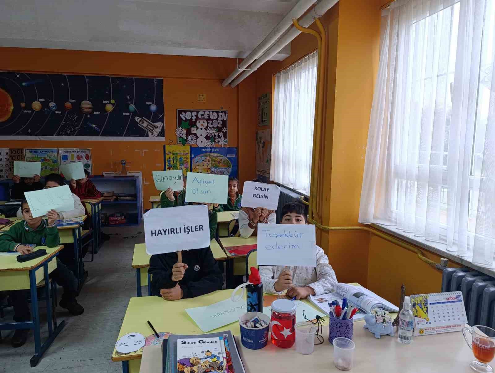 Efelerde Okullarda Sevgi Ve Saygi Dili Guclendi 8Cc15801C1Cea6F60899581Caf191271