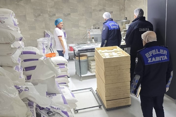 Efelerin Ekiplerinden Saglikli Gida Denetimi 640725 79Bfdc558028892F97C699F89C101857