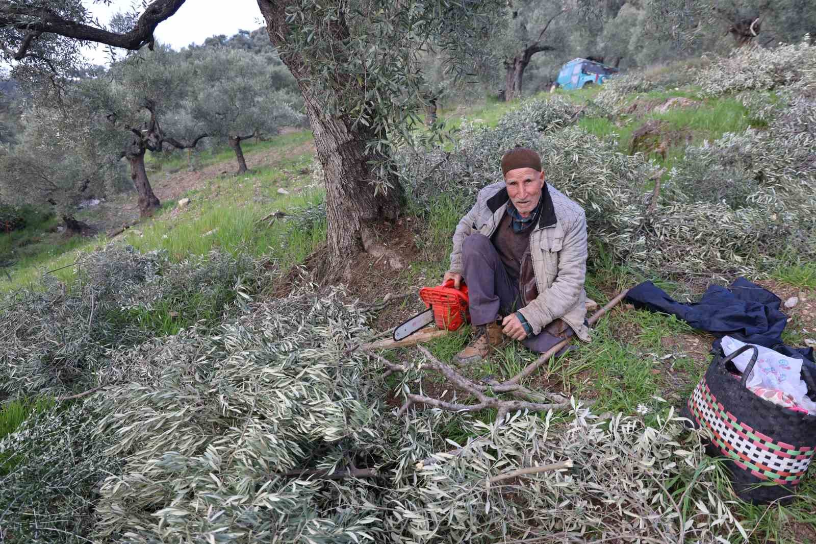 Film Sahnesi Degil Gercek Hayat 4F44C35F8B71E46Efb0248C5C63Dd6E9