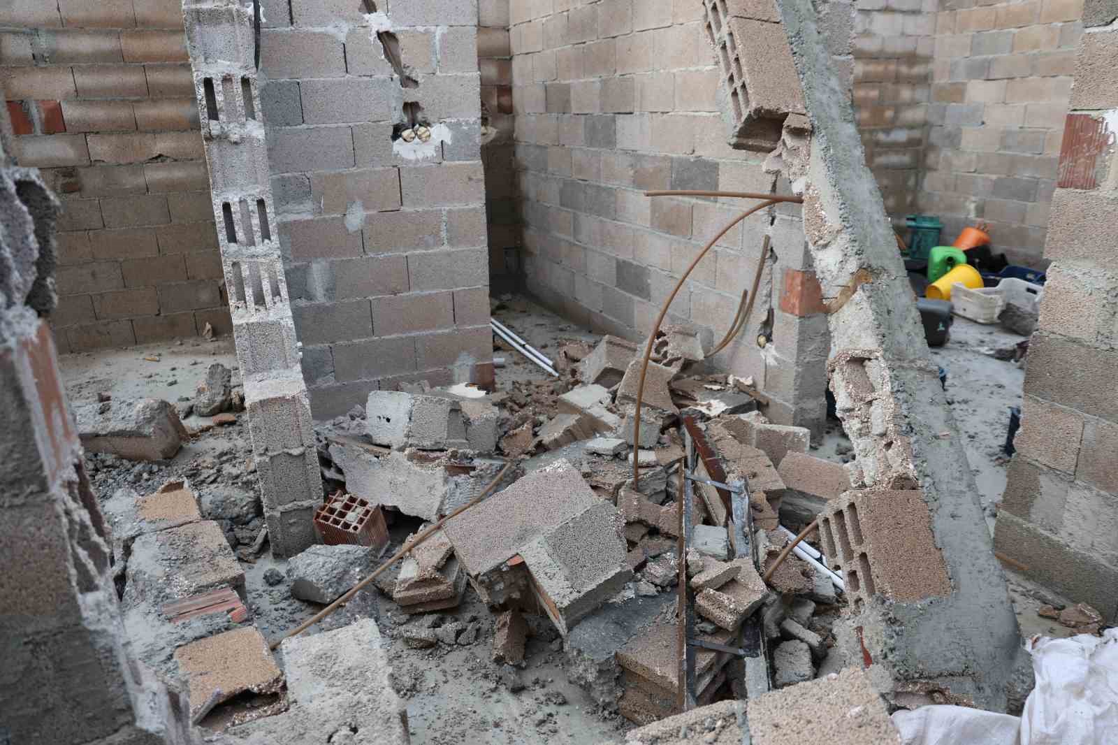 Firtina Yikti Gecti B210819E6Ae4E046D04920E86B5Ddc06