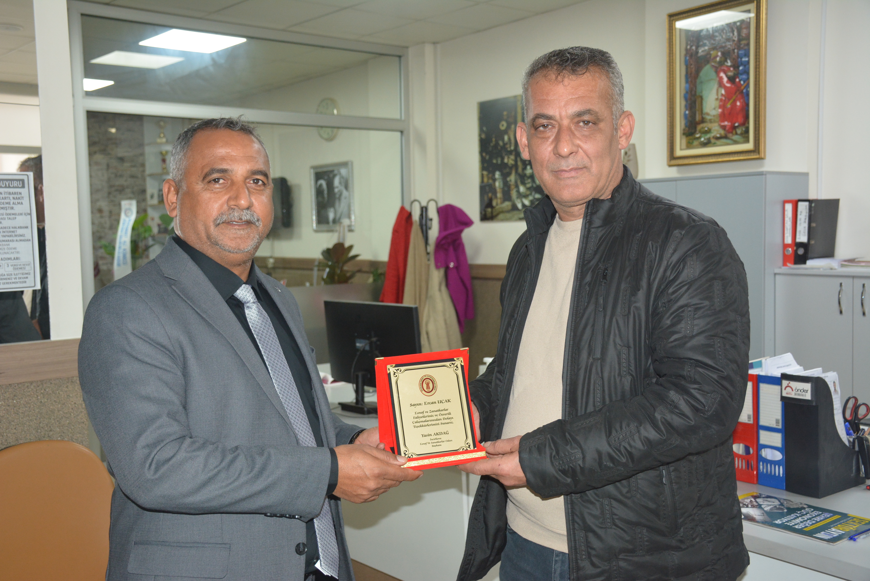 Incirliova Esnaf Odasinda Devir Teslim Gerceklesti 637656 79C40A4050A03904954F5E9F7C0B2935