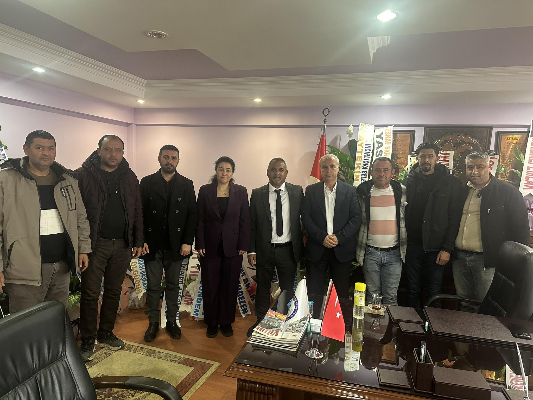 Incirliova Esnafina Birlikte Hizmet Edecekler 640026 Ce633Fa6A30084Ece7F5Fc7Deac0C8F7