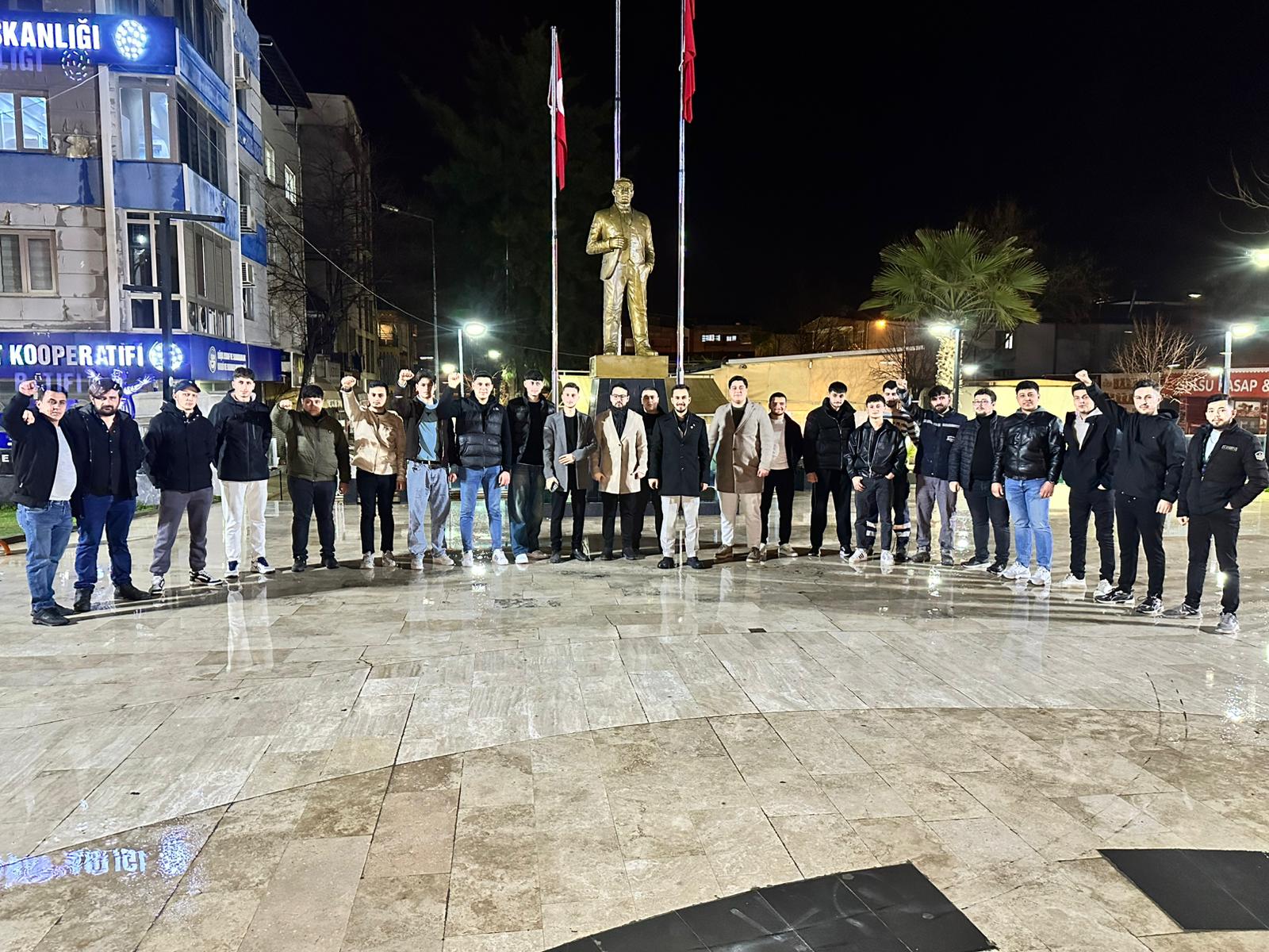 Iyi Parti Koskten Govde Gosterisi 636868 4575855E6E0Cc2Bb0D930E161F792F65