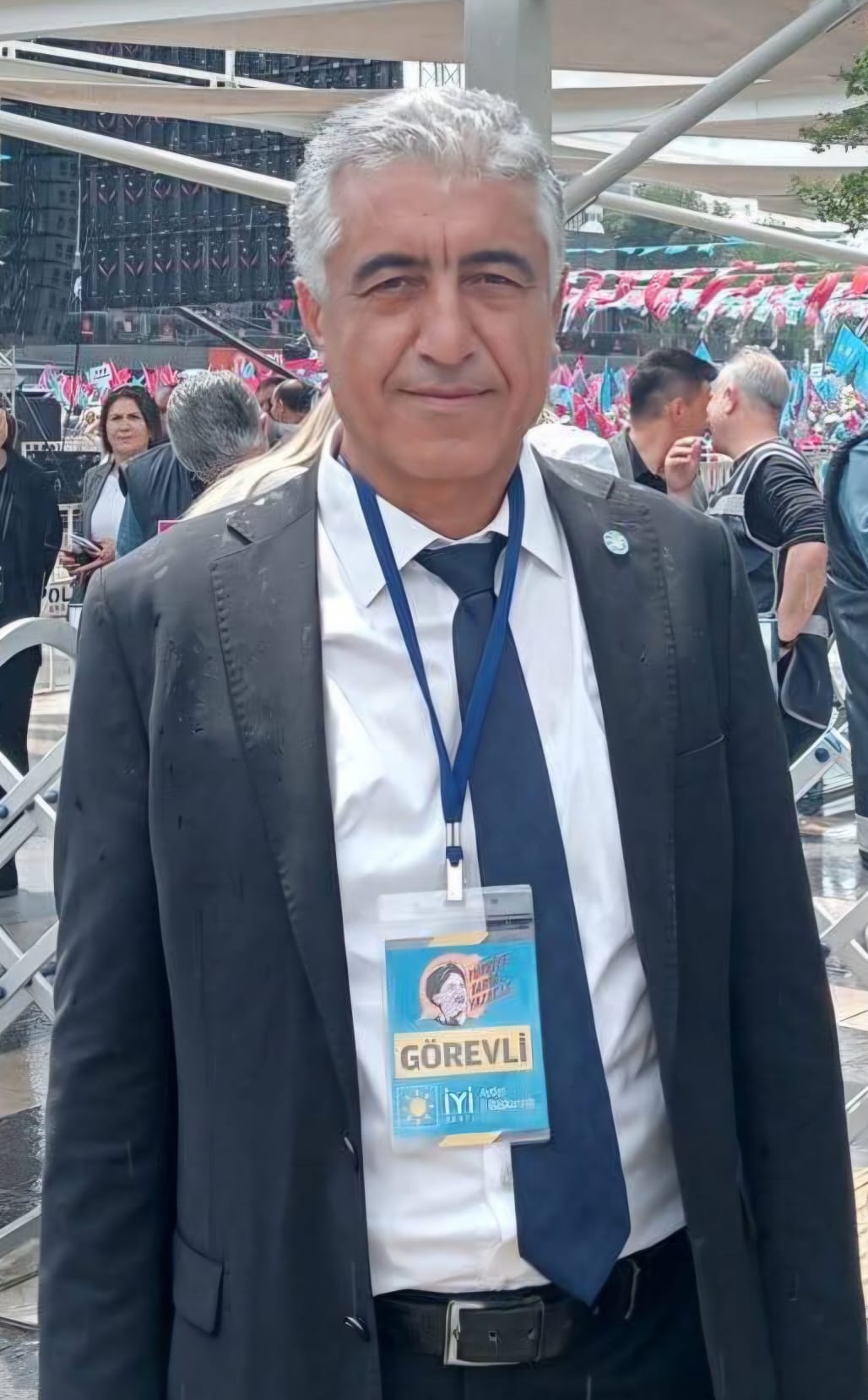 Iyi Partide Olaganustu Gece Erturk Istifa Etti Yeni Baskan Belli Oldu 635829 Ac2F7A7E7E4E745B7F5C0A1996Bde518