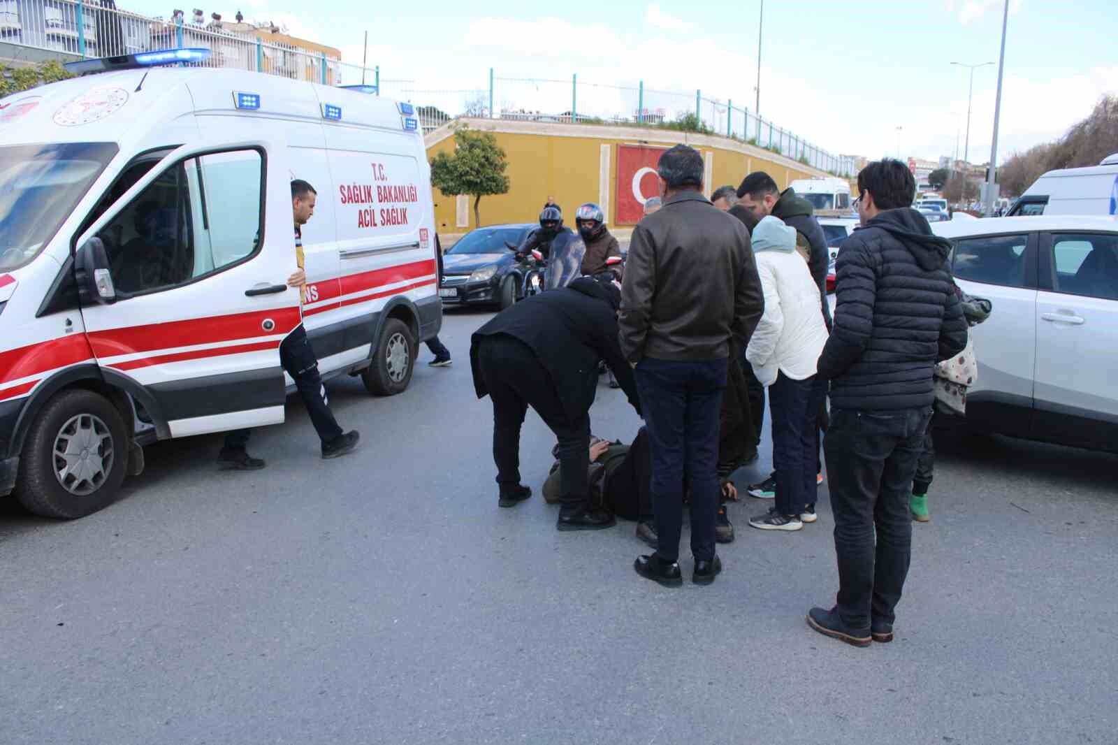 Kavsak Icindeki Kazada Surucu Yaralandi 6B32D0493C1Be05F1200299144554D22