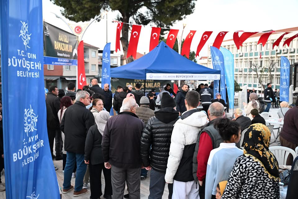 Kocarlida Buyuksehir Iftarina Yogun Ilgi Buyuksehirden Kocarliya Tesekkur 641332 Bb7Bcbdd6Dd800981401Bd90B4078Cbd