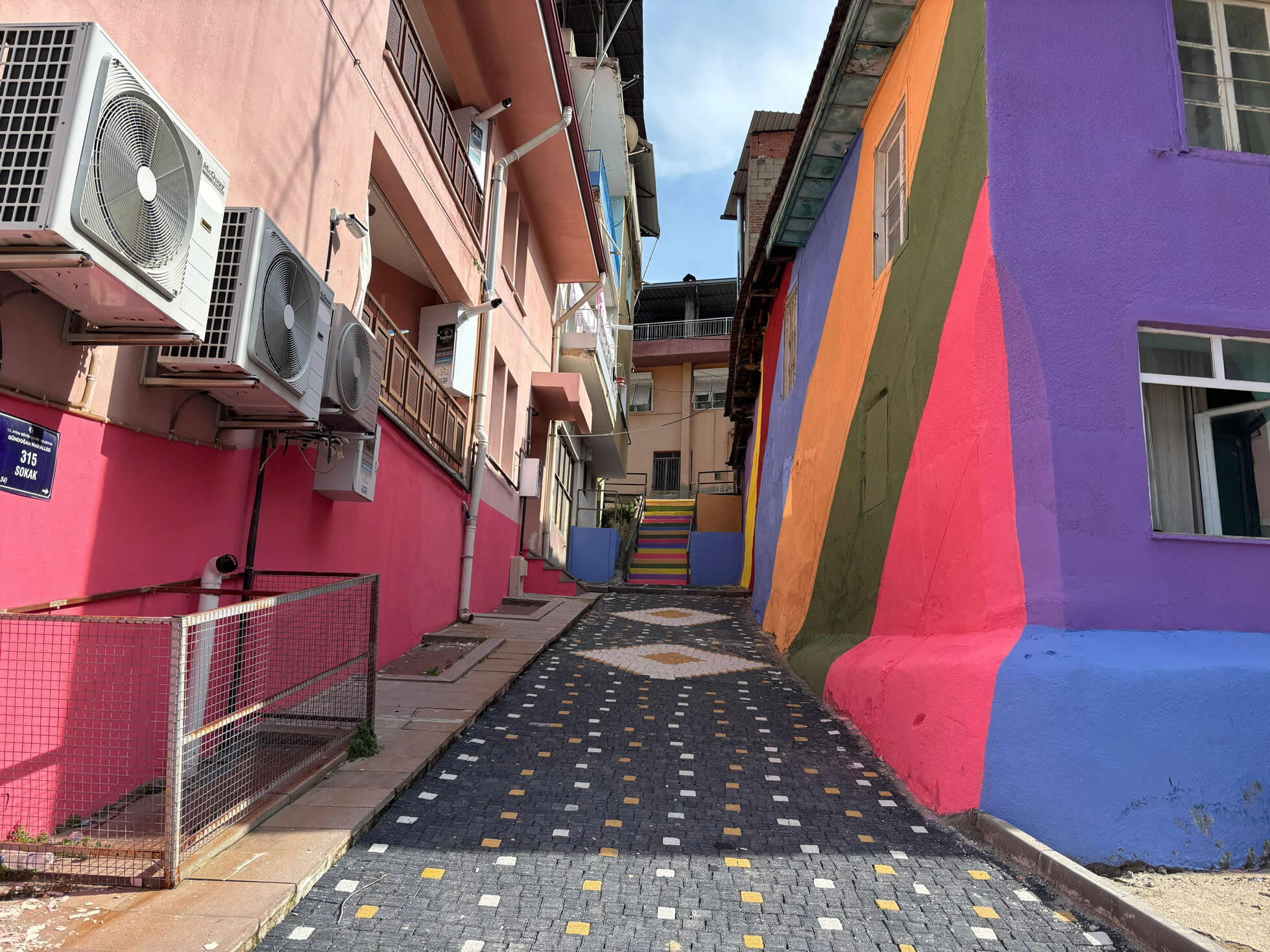 Kocarlinin Atil Sokagi Cekim Merkezi Oldu Gorsel Solene Donustu 642186 5Be7700002737661B4B084641B9Fc2Ed