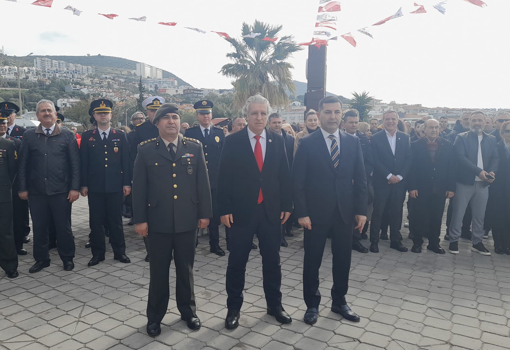 Mustafa Kemal Ataturkun Kusadasina Gelisi Coskuyla Kutlandi 637408 Ab399Cac7C713B983F0339A5101Ad0De