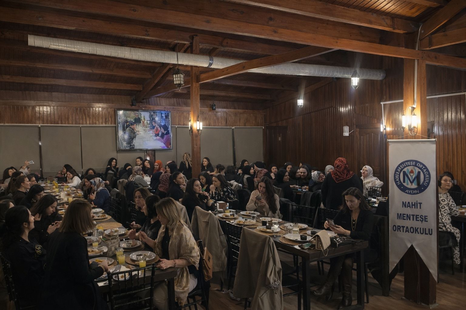 Nahit Mentese Okul Aile Birliginden Muhtesem Gece 639328 08E3F149073A0A8717Feeec1E69Eba0E