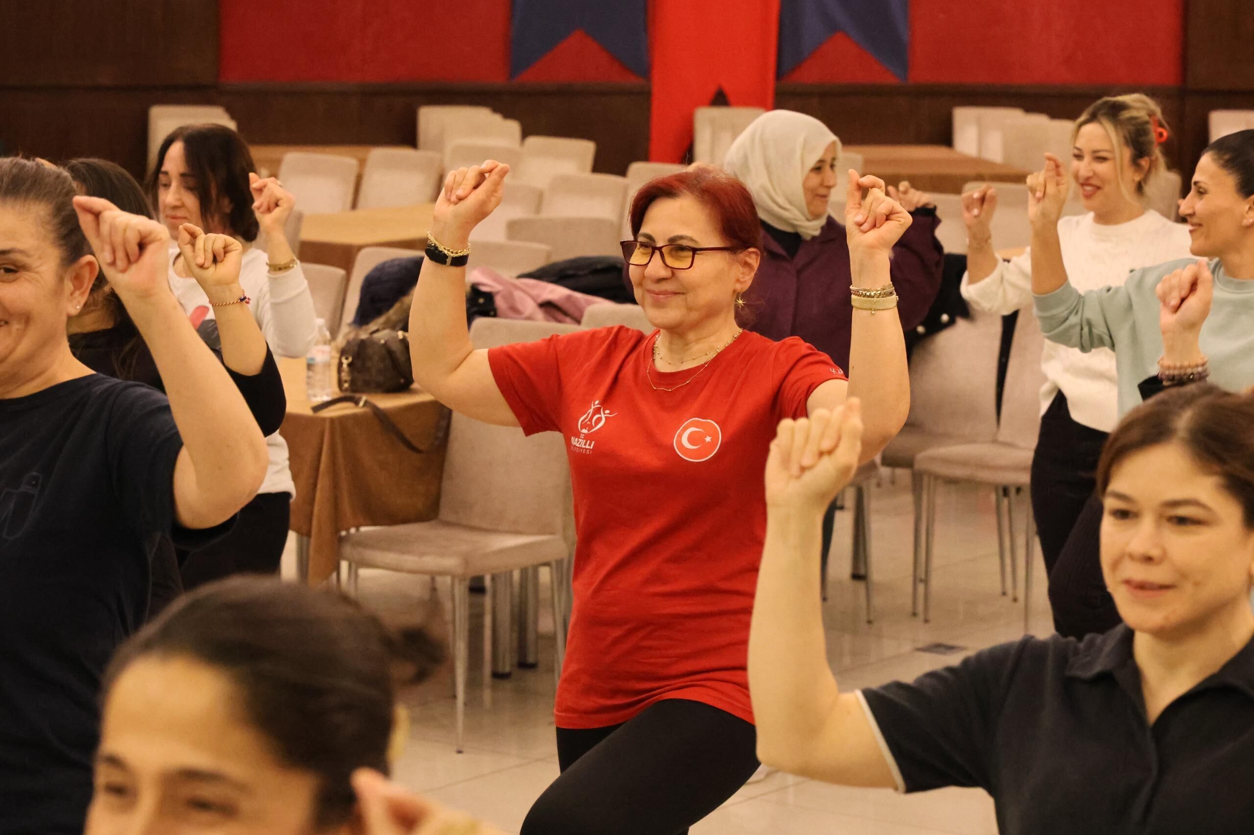 Nazilli Belediyesi Halkoyunlari Ekipleri Calismalarini Surduruyor 642080 Aaba6B606Dd09E63Fe7F8Fc9Beaf50Fd