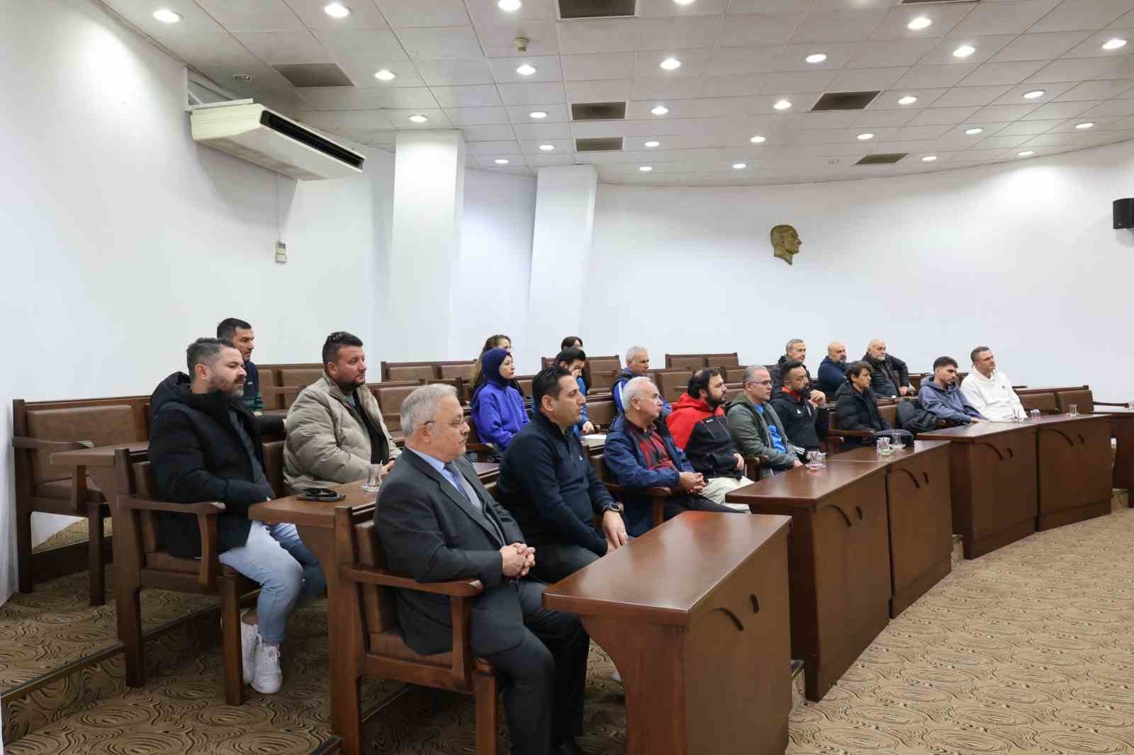 Nazilli Belediyesinden Amator Spor Kuluplerine Nakdi Destek E31Af98E07Abae3787A0D575Aa0Fead6