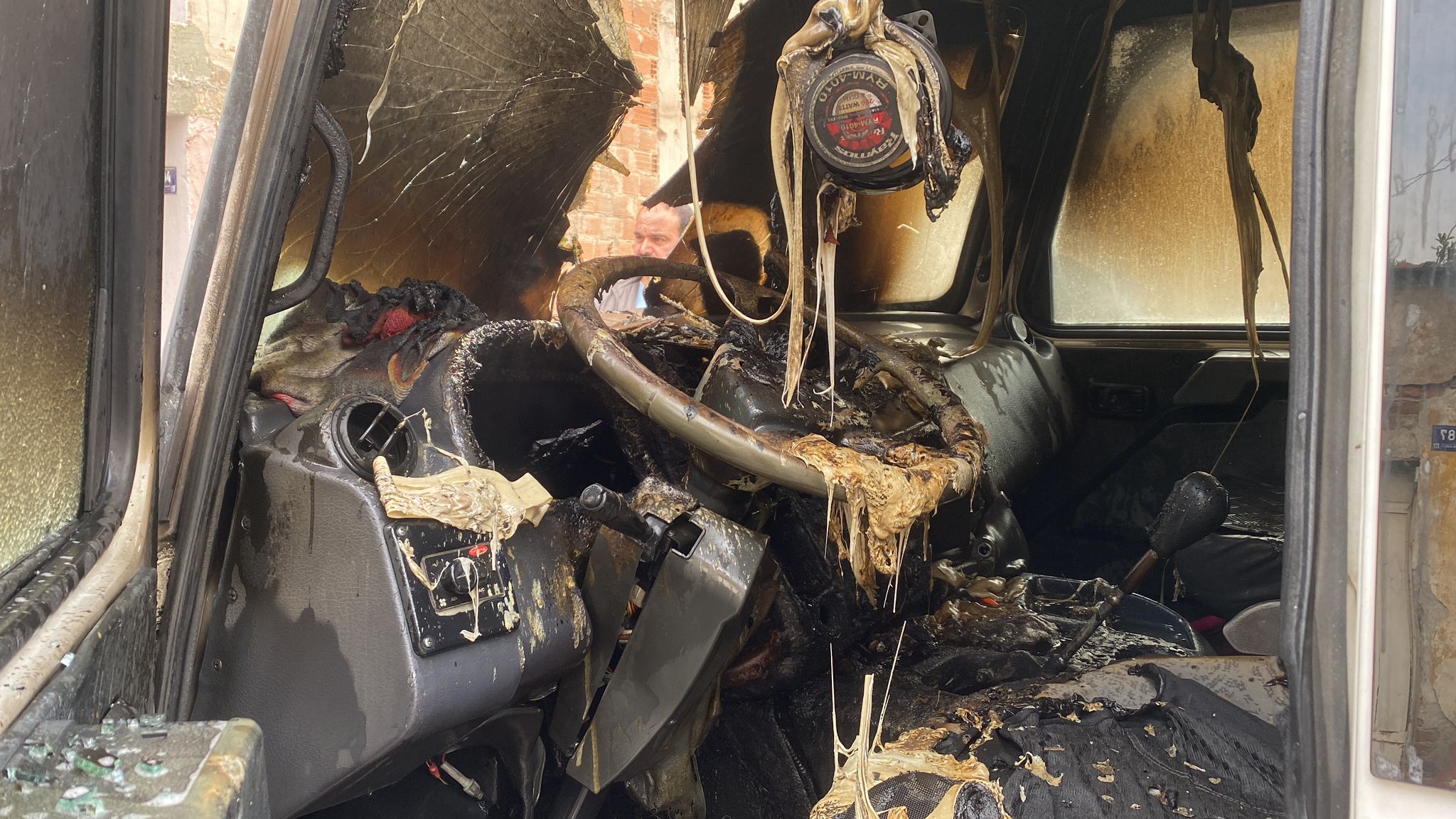 Nazillide Panik Servis Araci Alevlere Teslim Oldu 637361 E779D2E48845C51D8726D12A0B23Bc9B