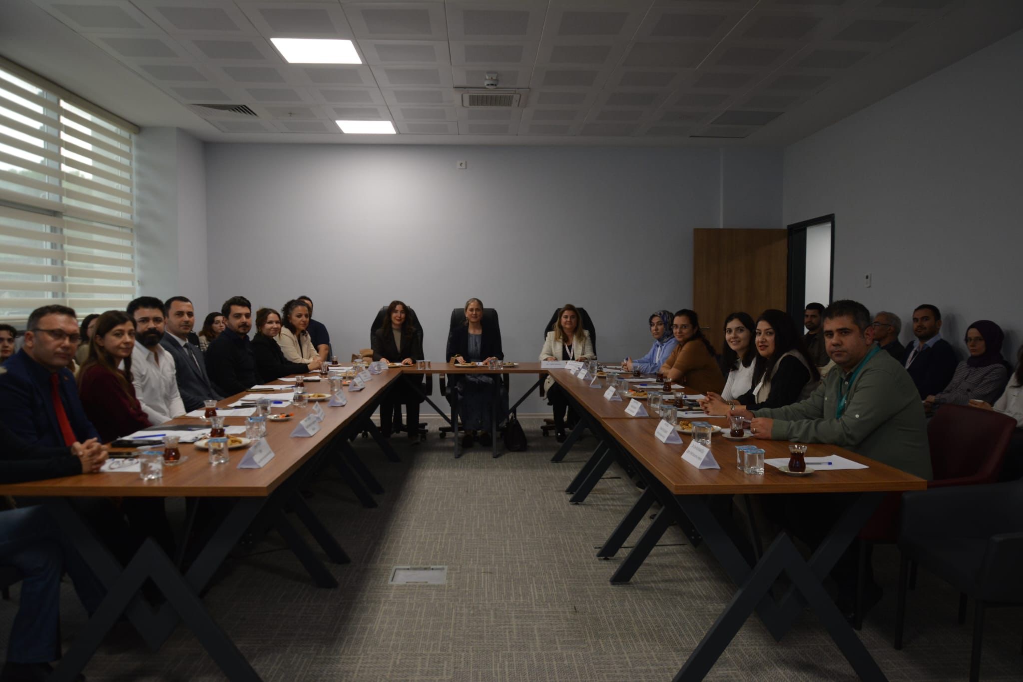 Nazillide Saglik Tedbirleri Toplantisi Gerceklestirildi 638068 Ce3D953344Db0A447Ebf56F91B8C4D1E