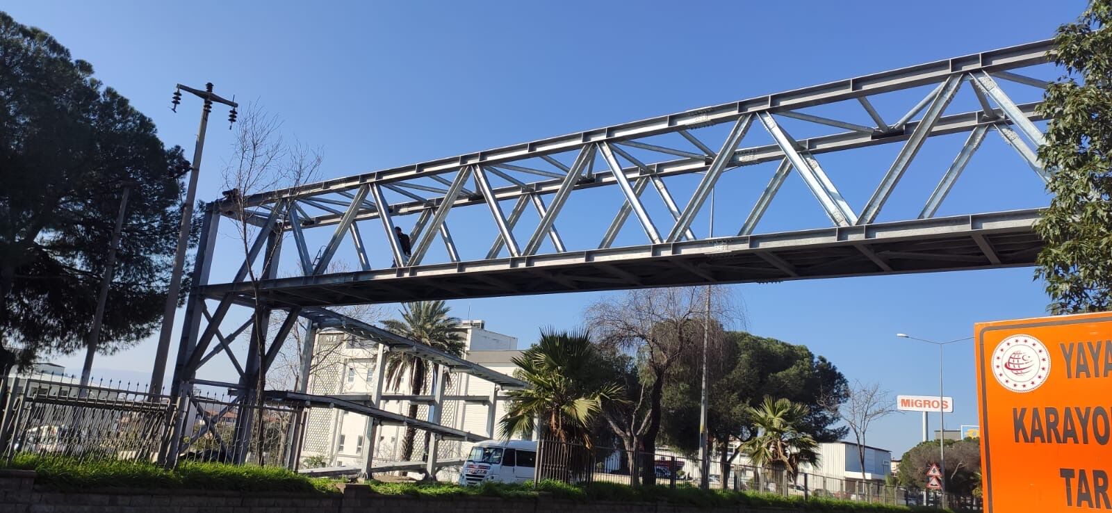 Nazillide Yagmur Sonrasi Mesai Basladi Ust Gecitte Sona Yaklasiliyor 642160 05F53E087A52248737Fb02Ddc8462Bfd