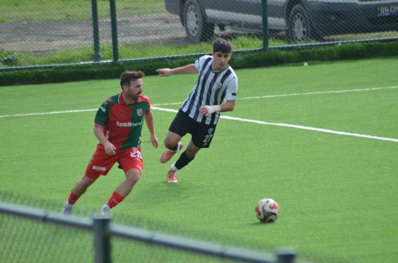 Nazillispor Sahasinda Agirladigi Karsiyakaya 10 Maglup Oldu 47C702086C0B9F80134Bf0389Bedbb5D