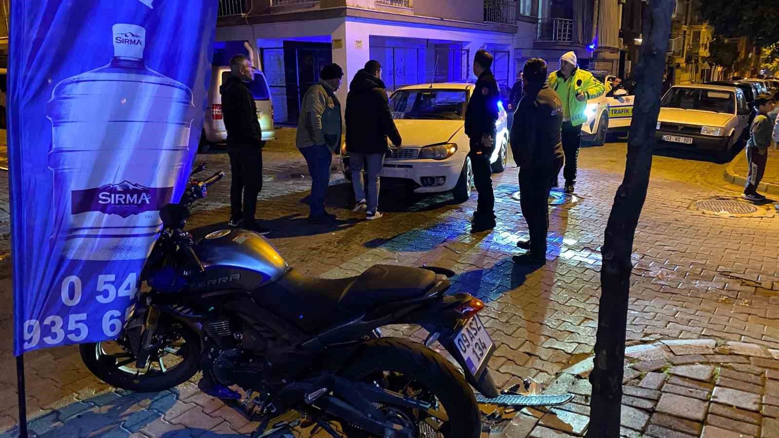 Otomobille Carpisan Motosikletin Surucusu Yaralandi D27F99856C8D8Bffc427A39954B58Ba6