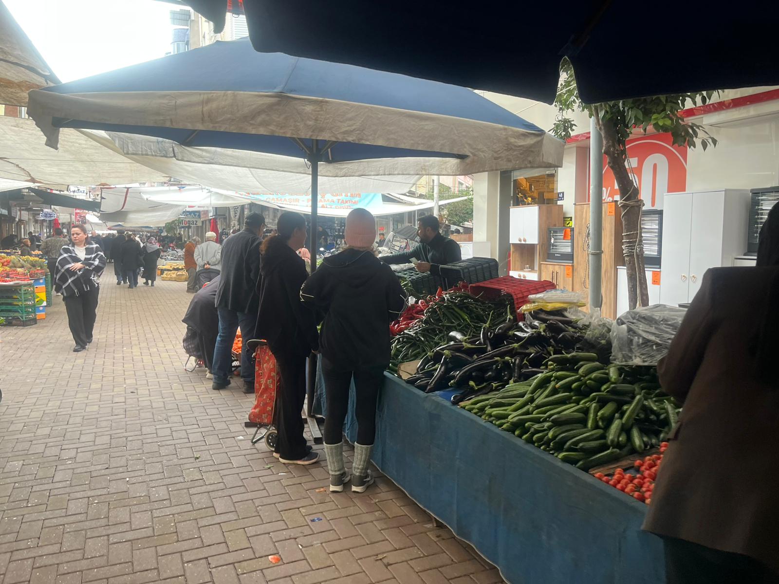 Persembe Pazarinin Cenazesi Kalkacak Nazillide Olum Sessizligi 636274 37042B6944A810Fe3E99Fc5Ff592D7A2