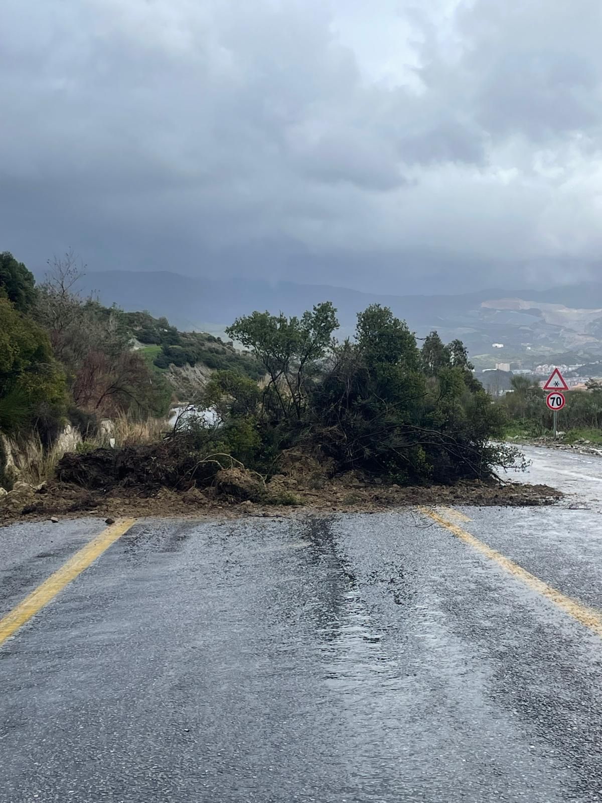 Sokede Sel Kabusu 638699 523F27D702A2Caa436718A626691344E