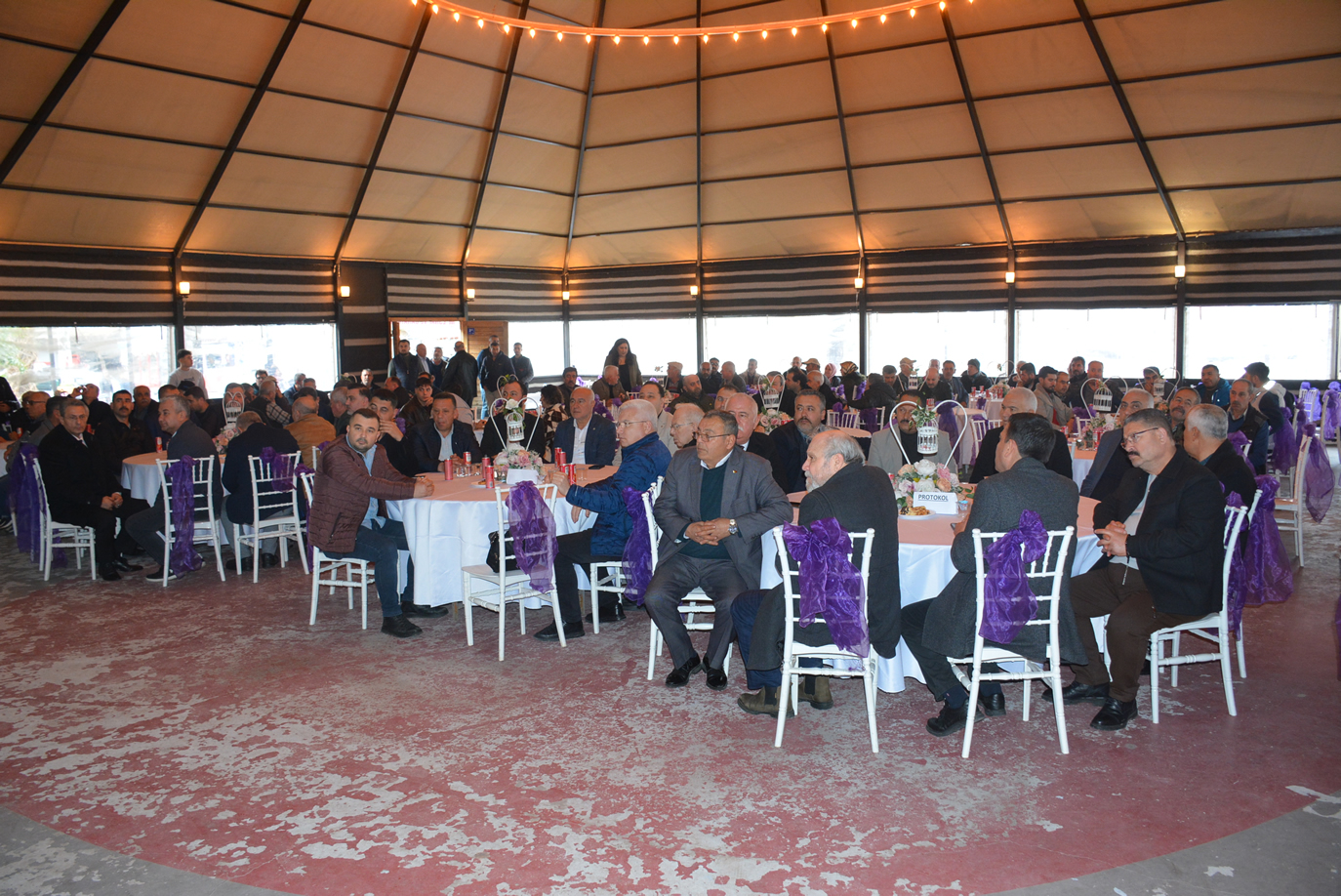 Tecrubeli Baskan Guven Tazeledi 636650 Ef380A41C56A3Cd6Bf69Ce8E8Dbe2B94