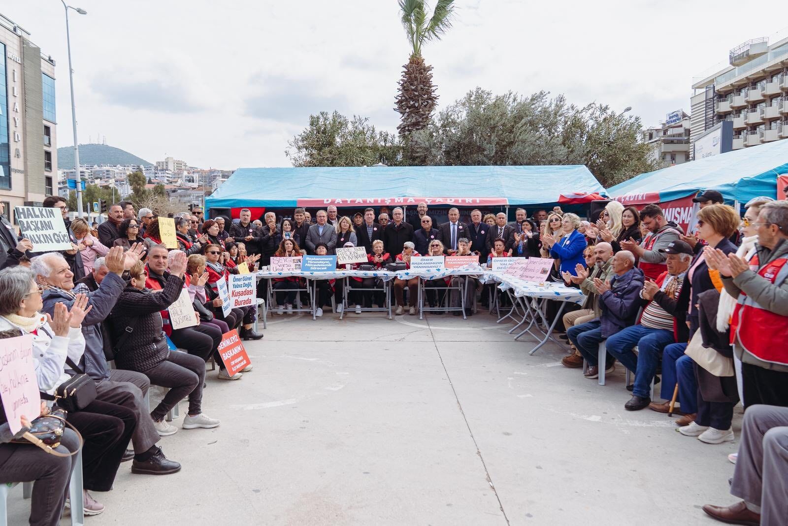 Adalet Ve Dayanisma Cadirinda Destek Buyuyor 649010 58E32Bfd44Fae20972D245Af9F7Dac2B