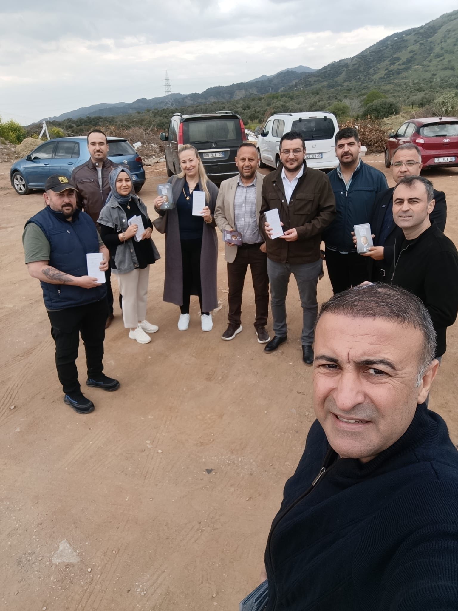 Anahtar Partiden Heyecanlandiran Farkindalik Ceza Tutanagi Gibi Brosur Dagittilar 650525 27B158B55521885D6F34C1D4Cc296227