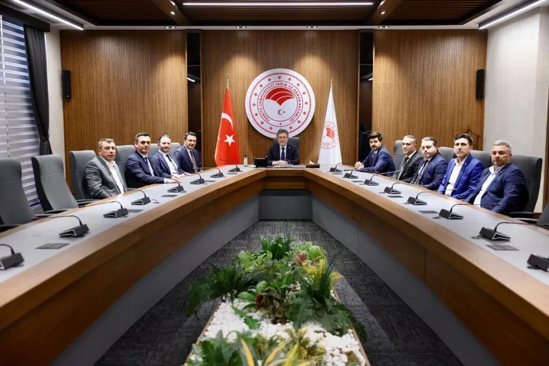 Aydin Inciri Icin Bakan Yumakli Ile Gorustuler 644591 28818E2884A25A5B6Beb3Ec7880C387B