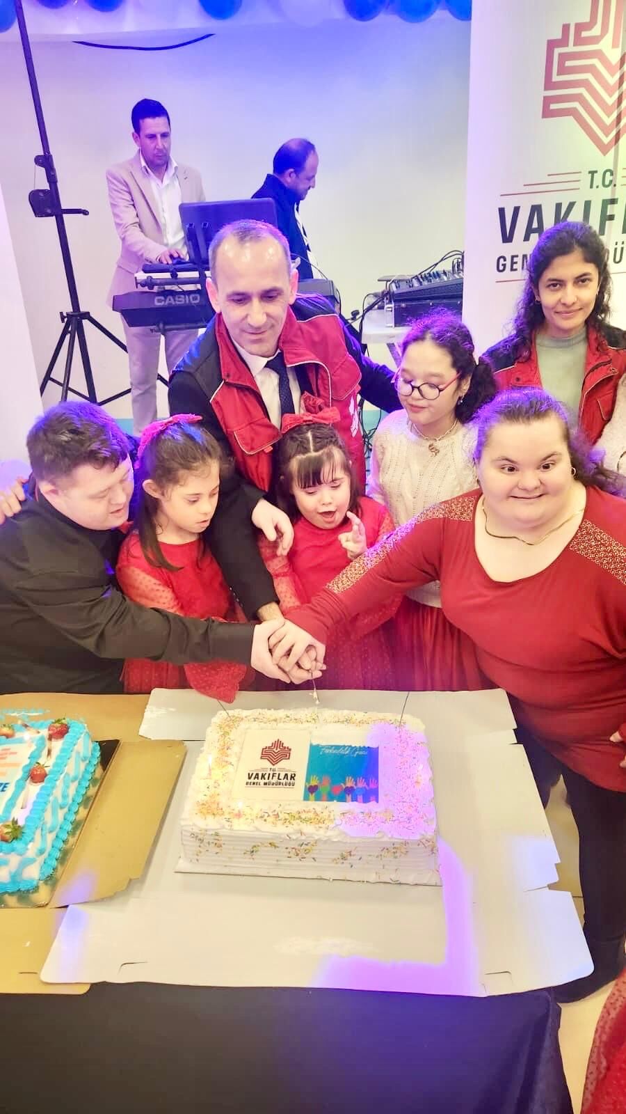 Aydin Vakiflardan Anlamli Etkinlik 650758 20D4B71A044De4Be5E0032946901E649