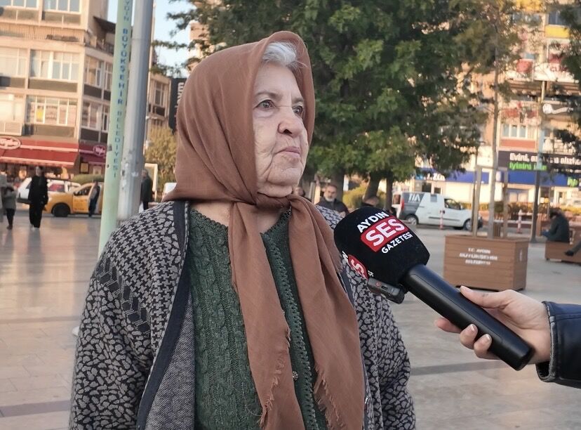 Aydinda Ask Paraya Yenildi 647370 5B87F5444C7B124B6349F960E77Fc9A3