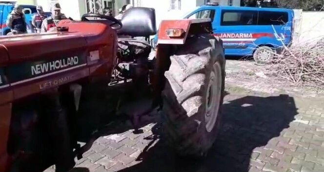 Aydinda Ilginc Olay Traktor Hirsizi 329 Promil Alkolle Yakalandi 649463 D19B61C8F51786F7Eb409Da24F6C16D2