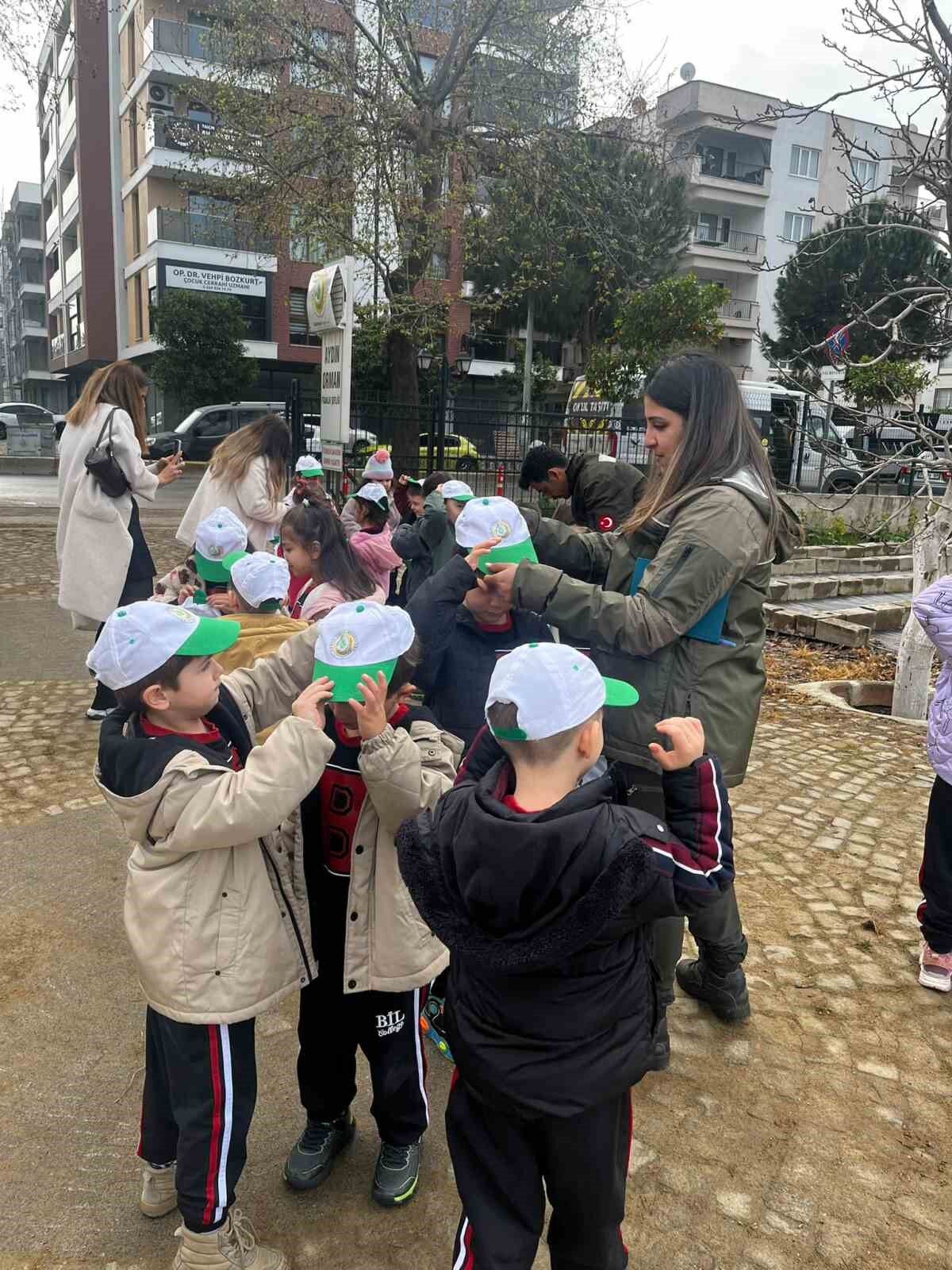 Aydinda Miniklere Orman Sevgisi Asilandi 0972E8Cf8124382717F7Fca9C6A210Eb