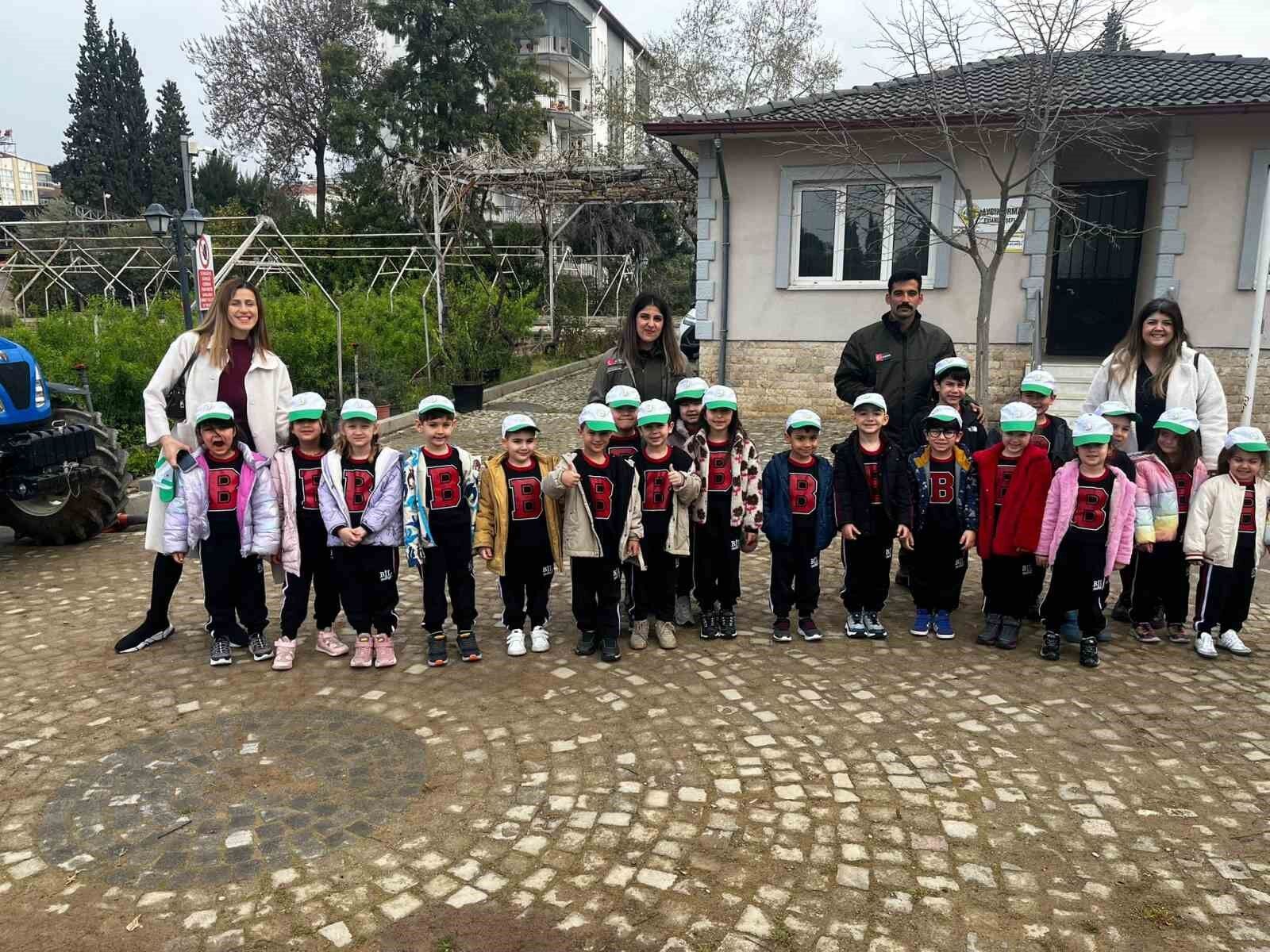 Aydinda Miniklere Orman Sevgisi Asilandi 12D84F18801Fe94C56B2F5F4Ecf7Bc8C