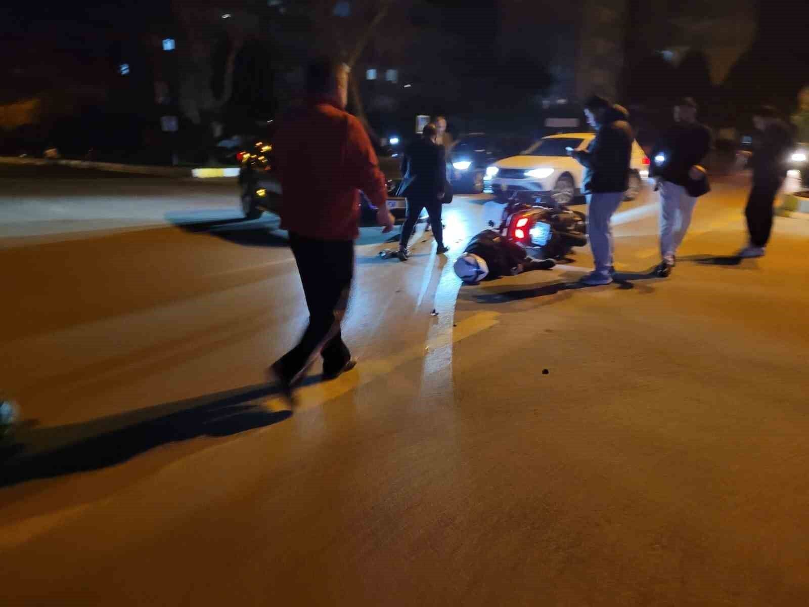 Aydinda Trafik Kazasi 2 Yarali C5F5Ef708Fc6A0Dcb934Cc637345Fa0C