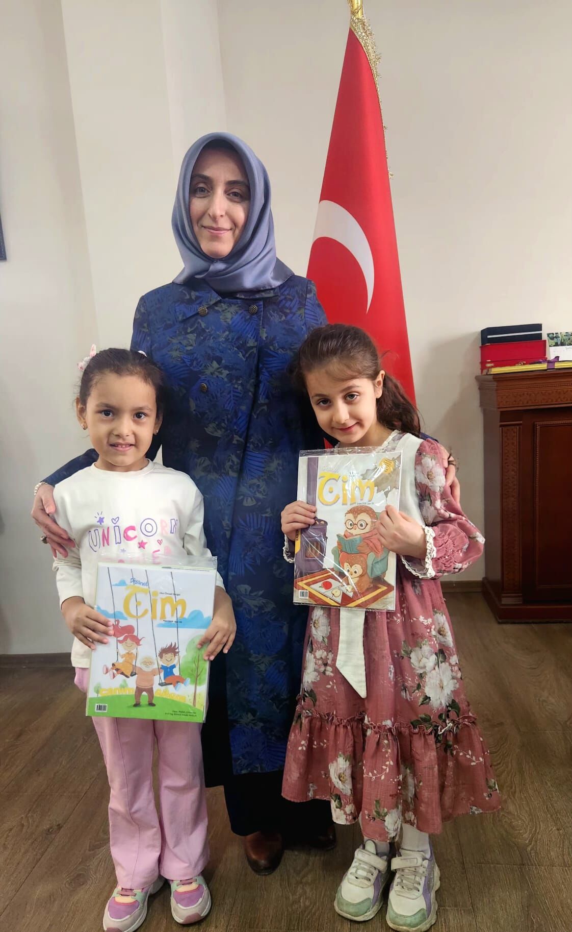 Aydinli Miniklerden Ornek Davranis 646667 5Deb35A87A28E109286C44Df68Afdafe