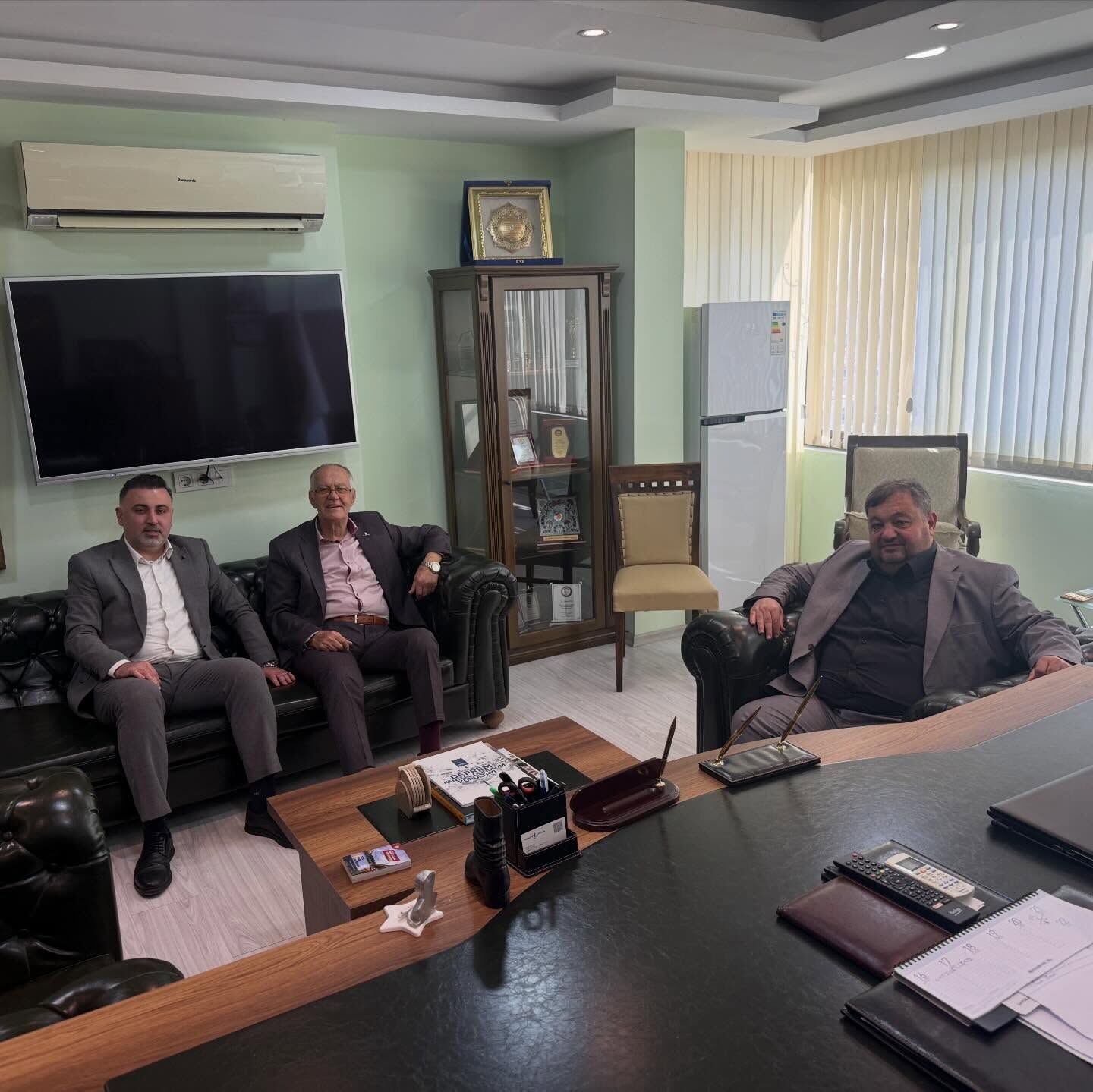 Baskan Avsar Sahaya Hizli Girdi Baskanlarla Bulustu 644002 895436086Ad139A1C31244Adde5E3Cd0