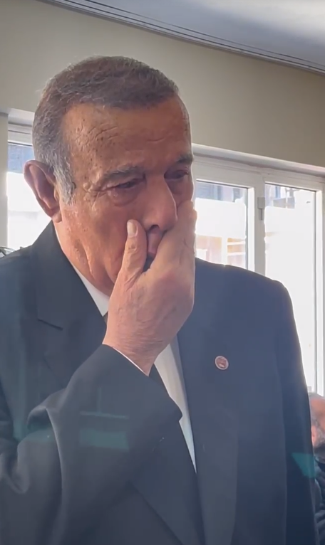 Baskan Caliskan Gozyaslarina Hakim Olamadi Soforle Odasina Duygusal Veda 649996 64263Cf17C8C3C63B9E70Af8949E47Bb